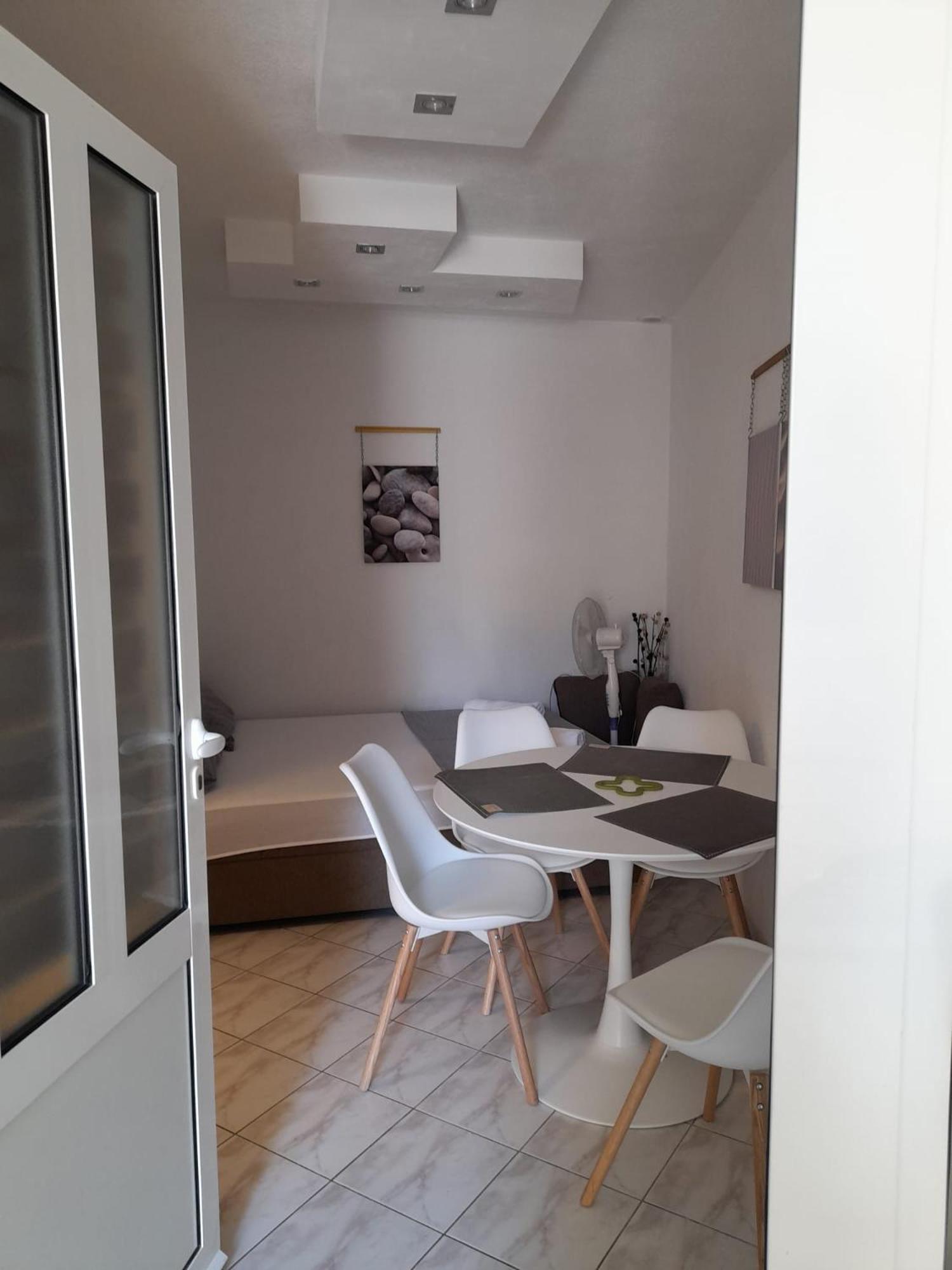 Apartments Malou 바스카보다 객실 사진